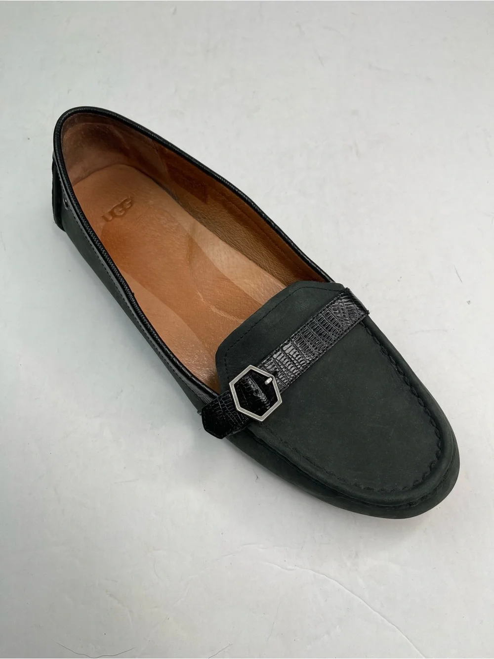Ugg Gwyneth Women's Shoes Size 12 Green Leather Loafers Flats Moccasins 1014367